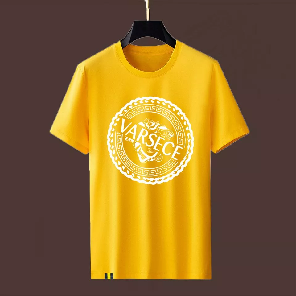 Versace T-Shirts Short Sleeved For Men Durable 4242