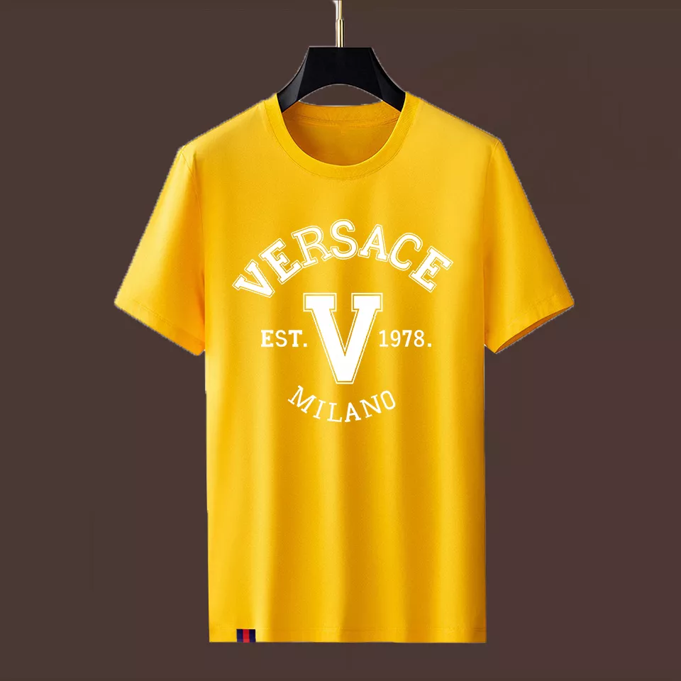 Versace T-Shirts Short Sleeved For Men Fashionable 7259
