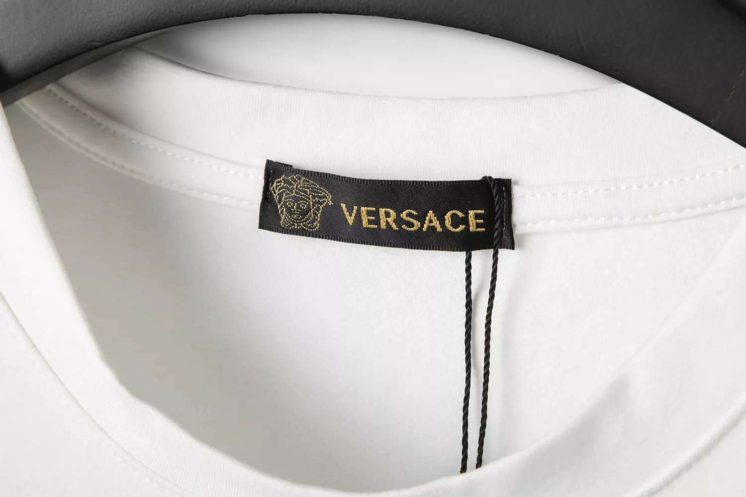 Versace T-Shirts Short Sleeved For Men Functional 3676