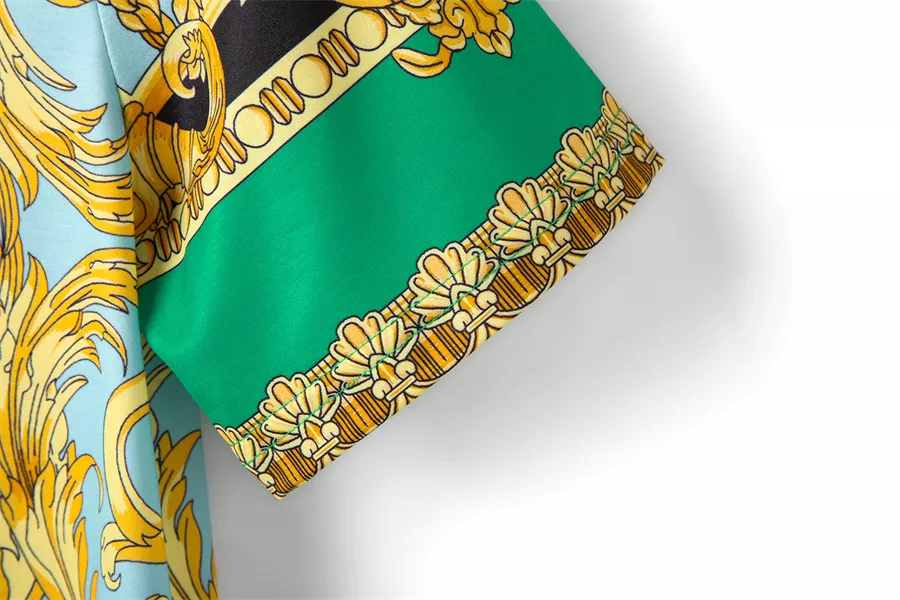 Versace T-Shirts Short Sleeved For Men Sophisticated 7633