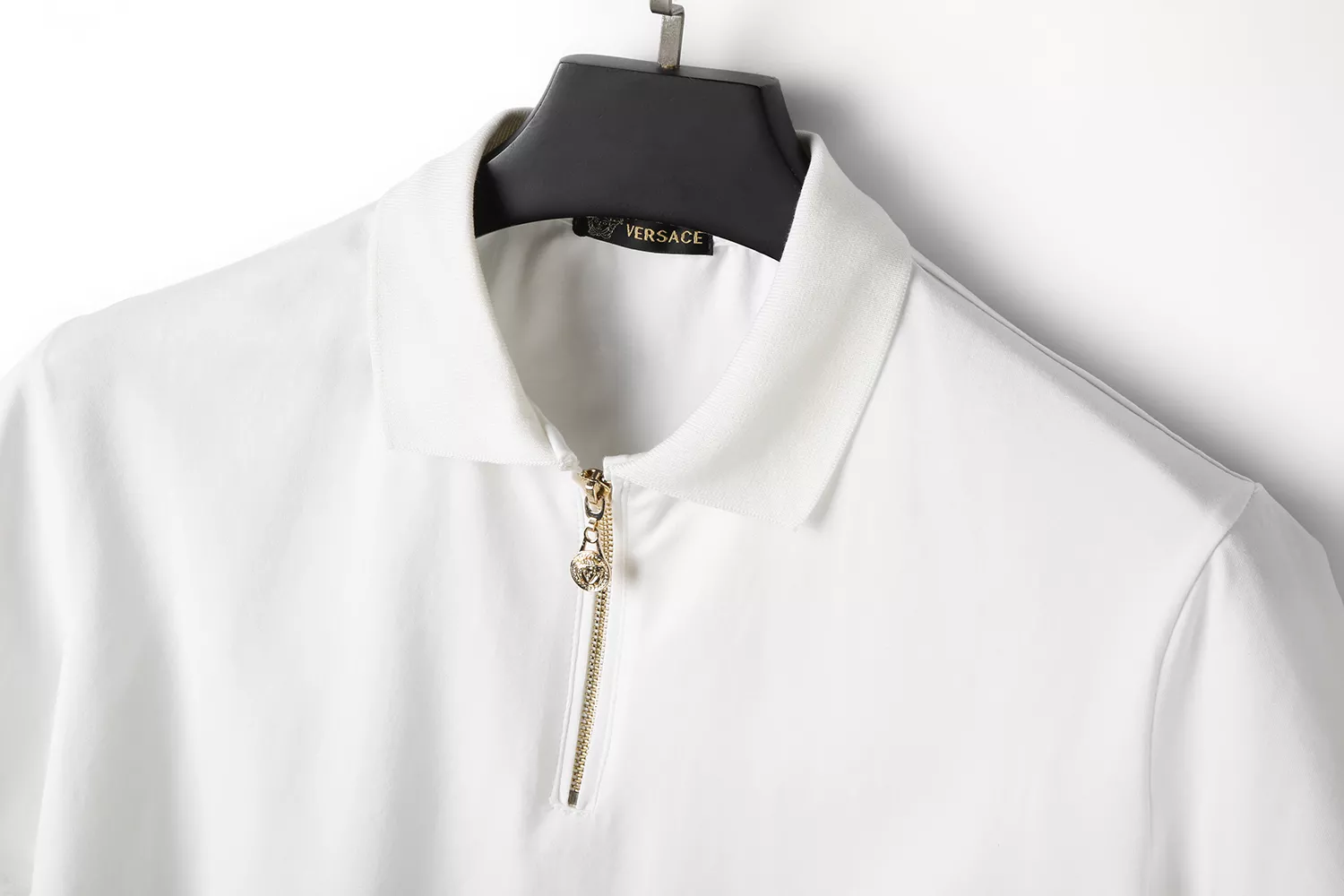 Versace T-Shirts Short Sleeved For Men Timeless 8831