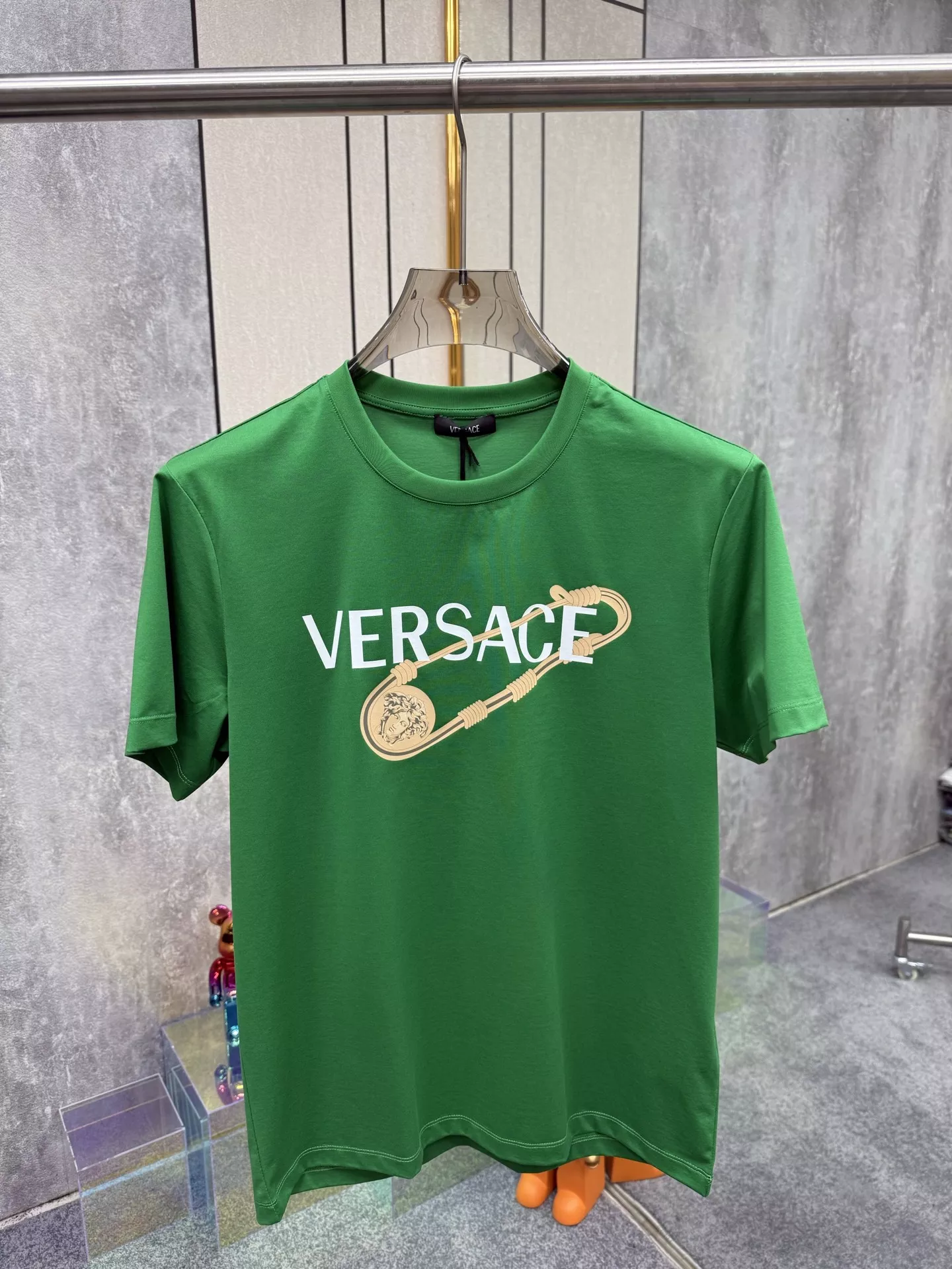 Versace T-Shirts Short Sleeved For Unisex Minimalist 8588