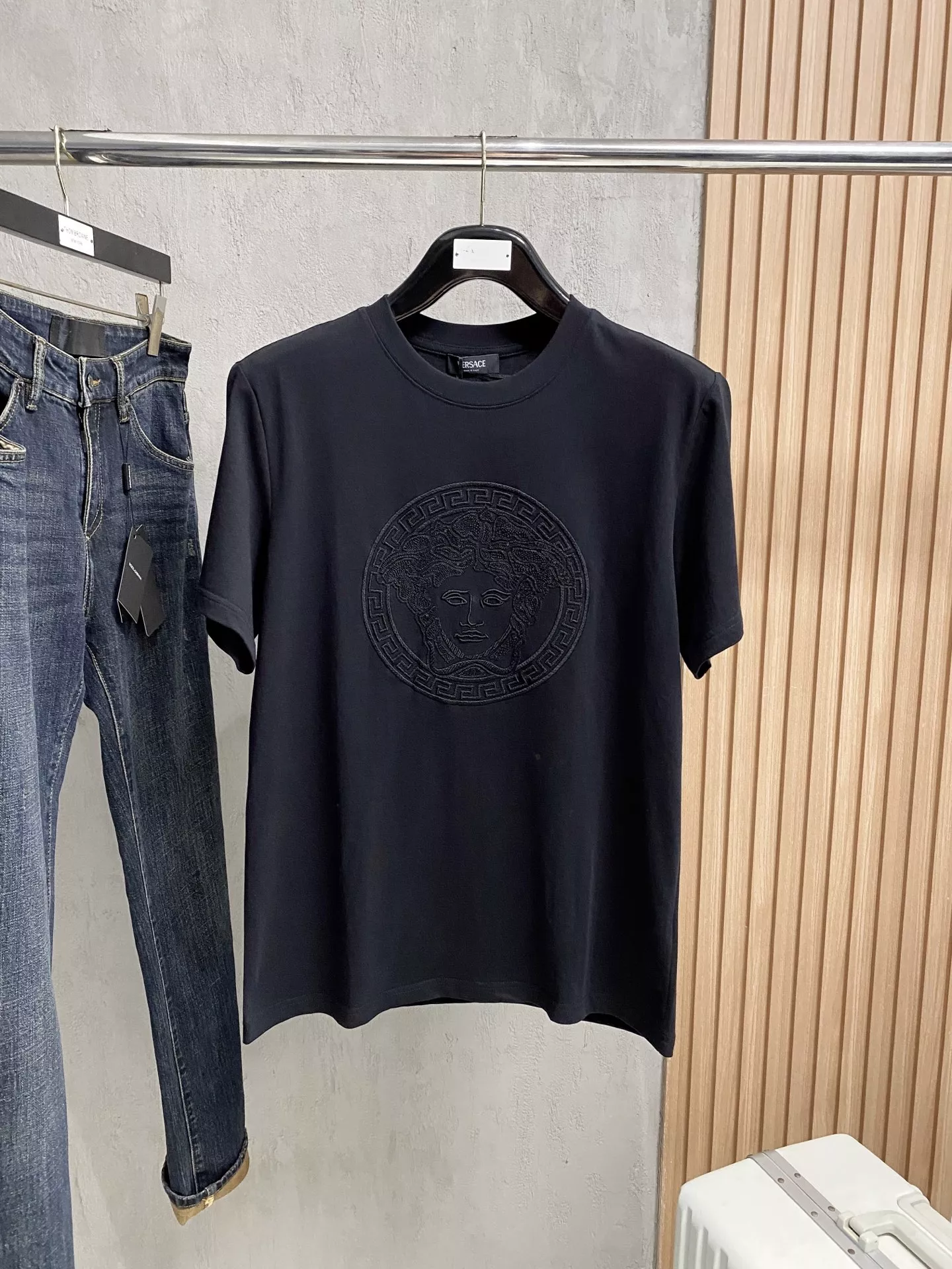 Versace T-Shirts Short Sleeved For Unisex Practical 3302