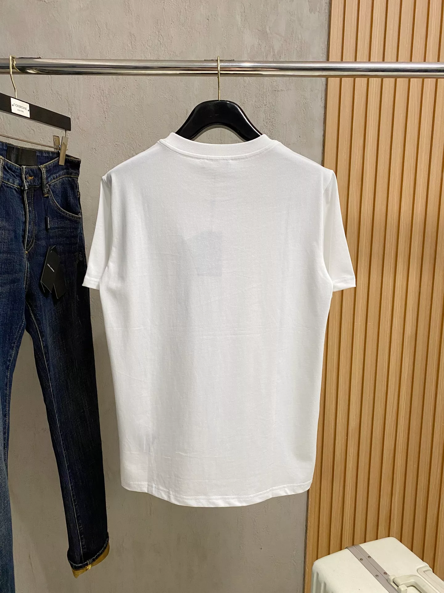 Versace T-Shirts Short Sleeved For Unisex Refined 7185