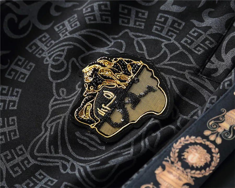 Versace Tracksuits Long Sleeved For Men Classic 7715
