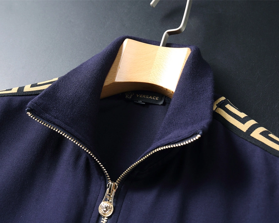 Versace Tracksuits Long Sleeved For Men HighQuality 7722