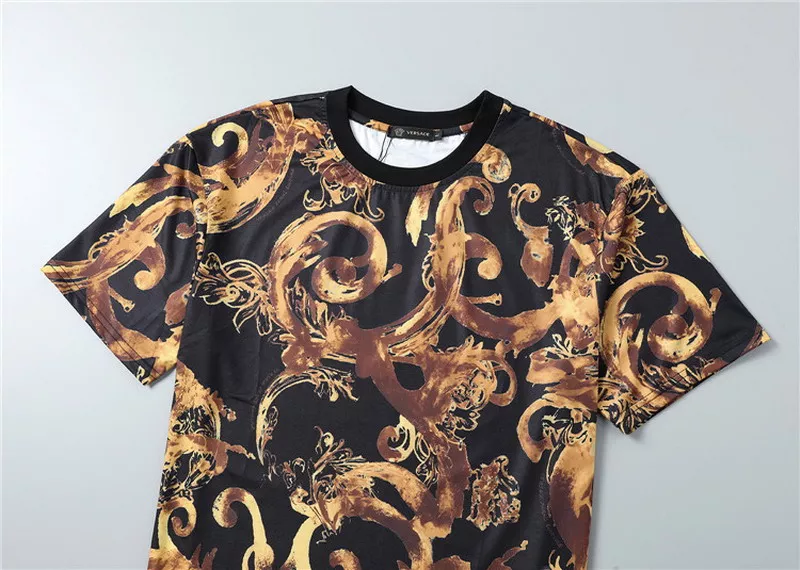 Versace Tracksuits Short Sleeved For Men Lightweight 3528