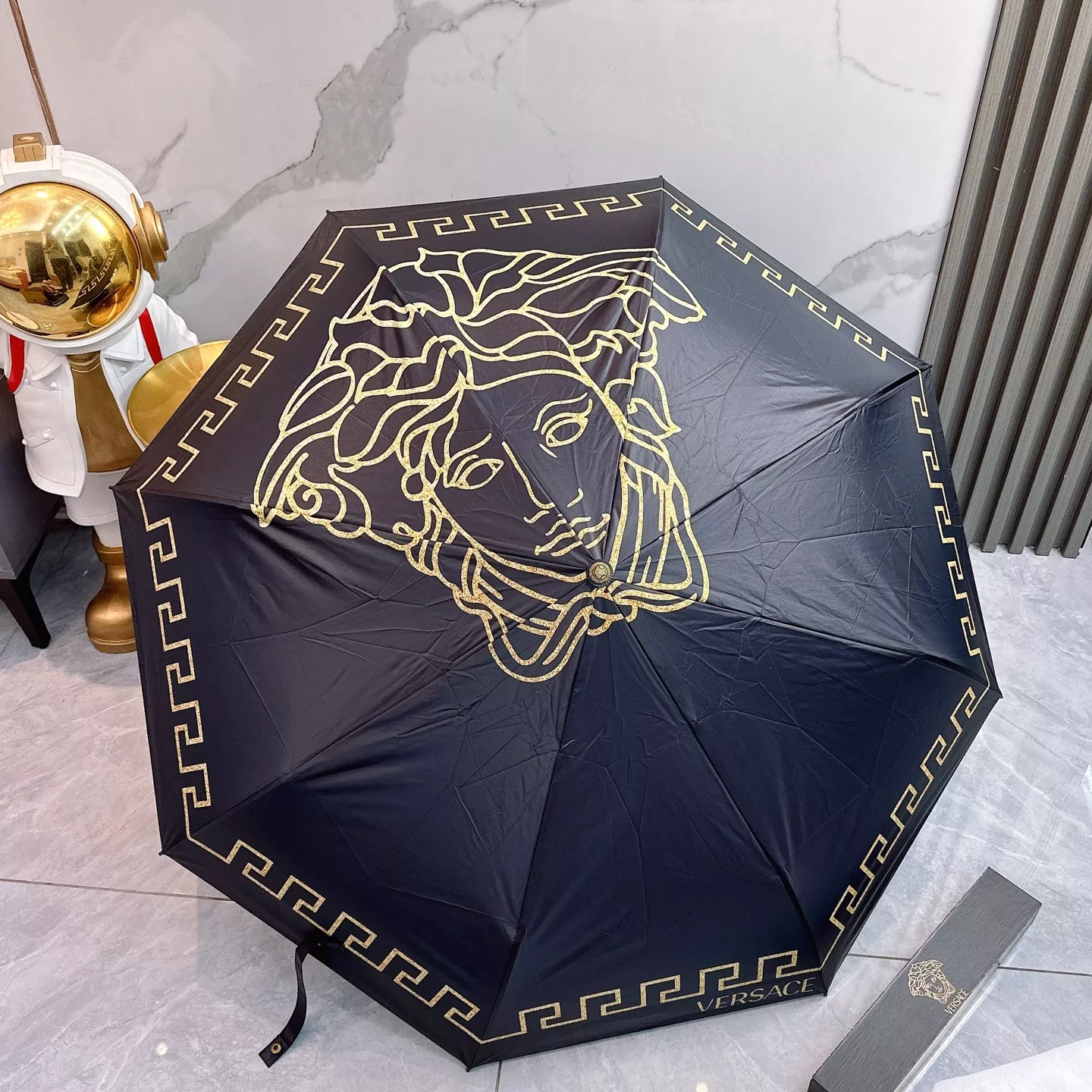 Versace Umbrellas WellDesigned 3245