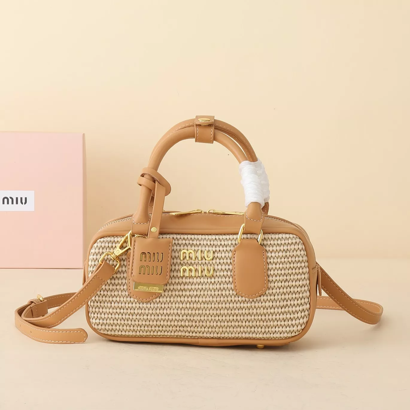 Versatile 1109 MIU MIU AAA Quality Handbags For Women