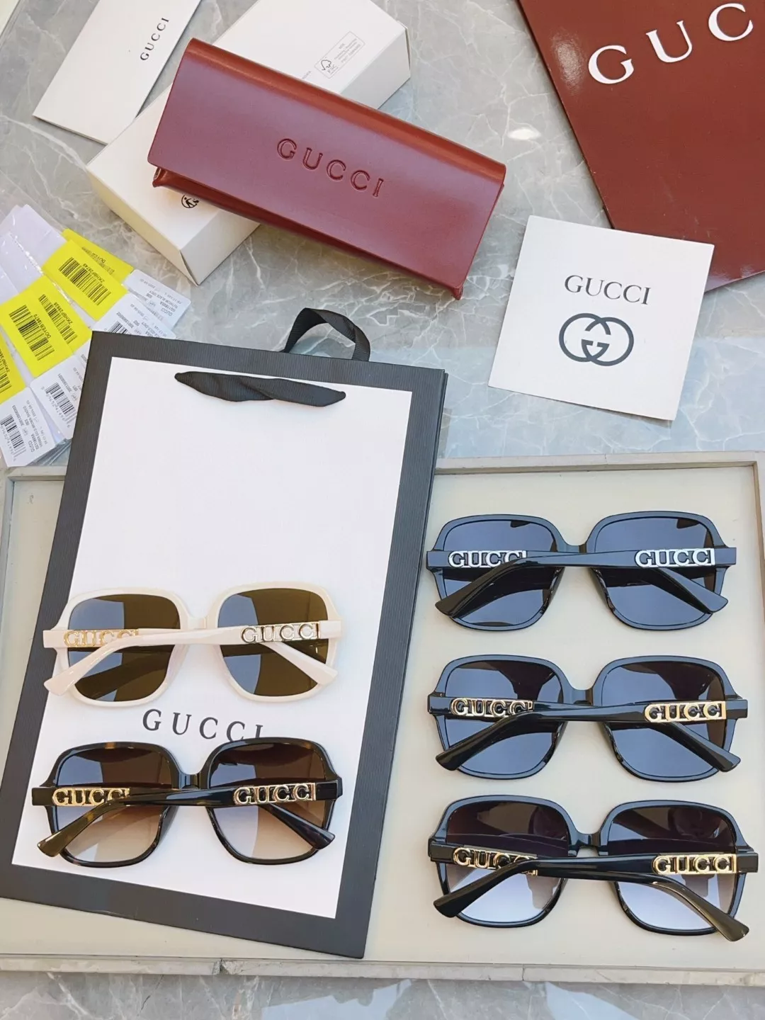 Versatile 1221 Gucci AAA Quality Sunglasses