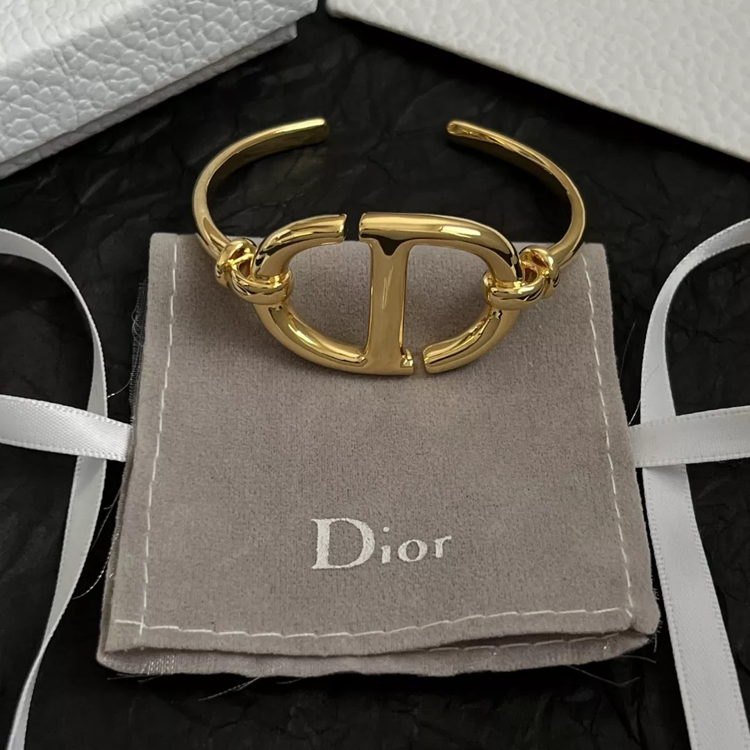 Versatile 1596 Christian Dior Bracelets