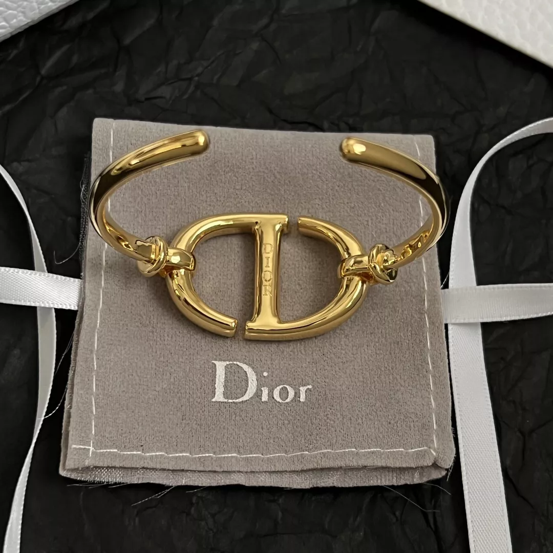 Versatile 1596 Christian Dior Bracelets