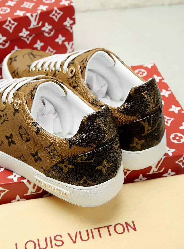 Versatile 1663 Louis Vuitton Casual Shoes For Men