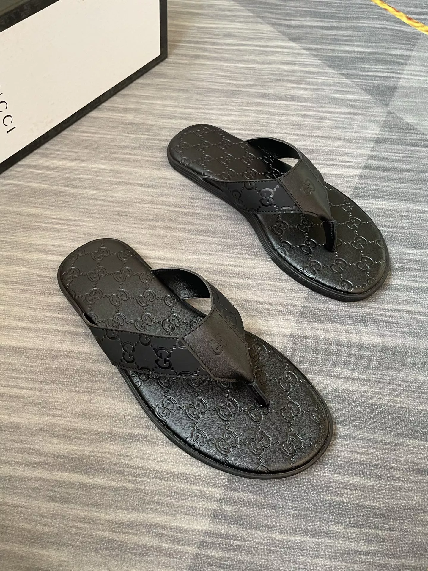 Versatile 1703 Gucci Slippers For Men