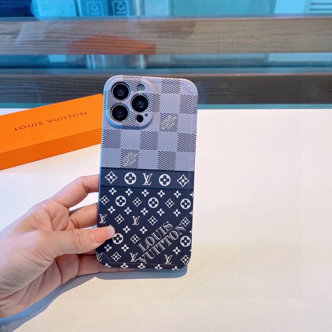Versatile 1722 Louis Vuitton LV iPhone Case