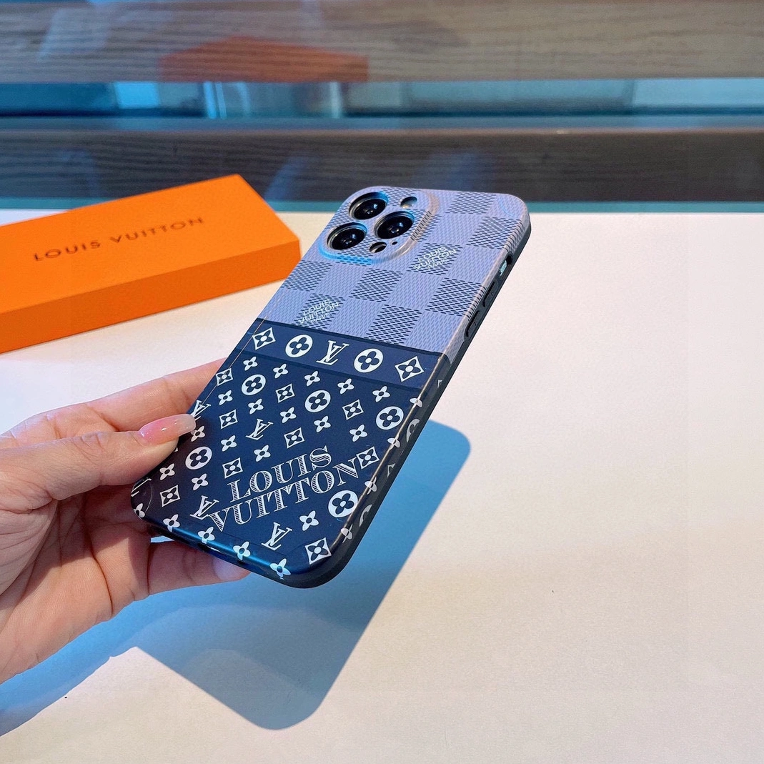 Versatile 1722 Louis Vuitton LV iPhone Case