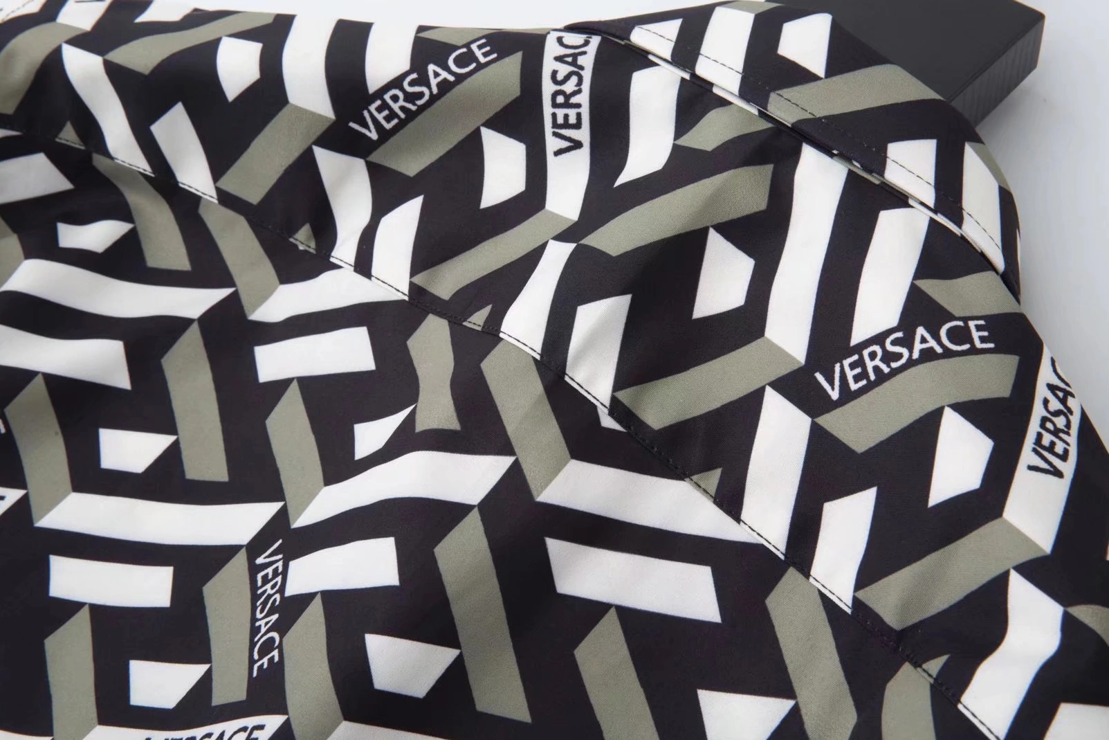 Versatile 1753 Versace Shirts Long Sleeved For Men