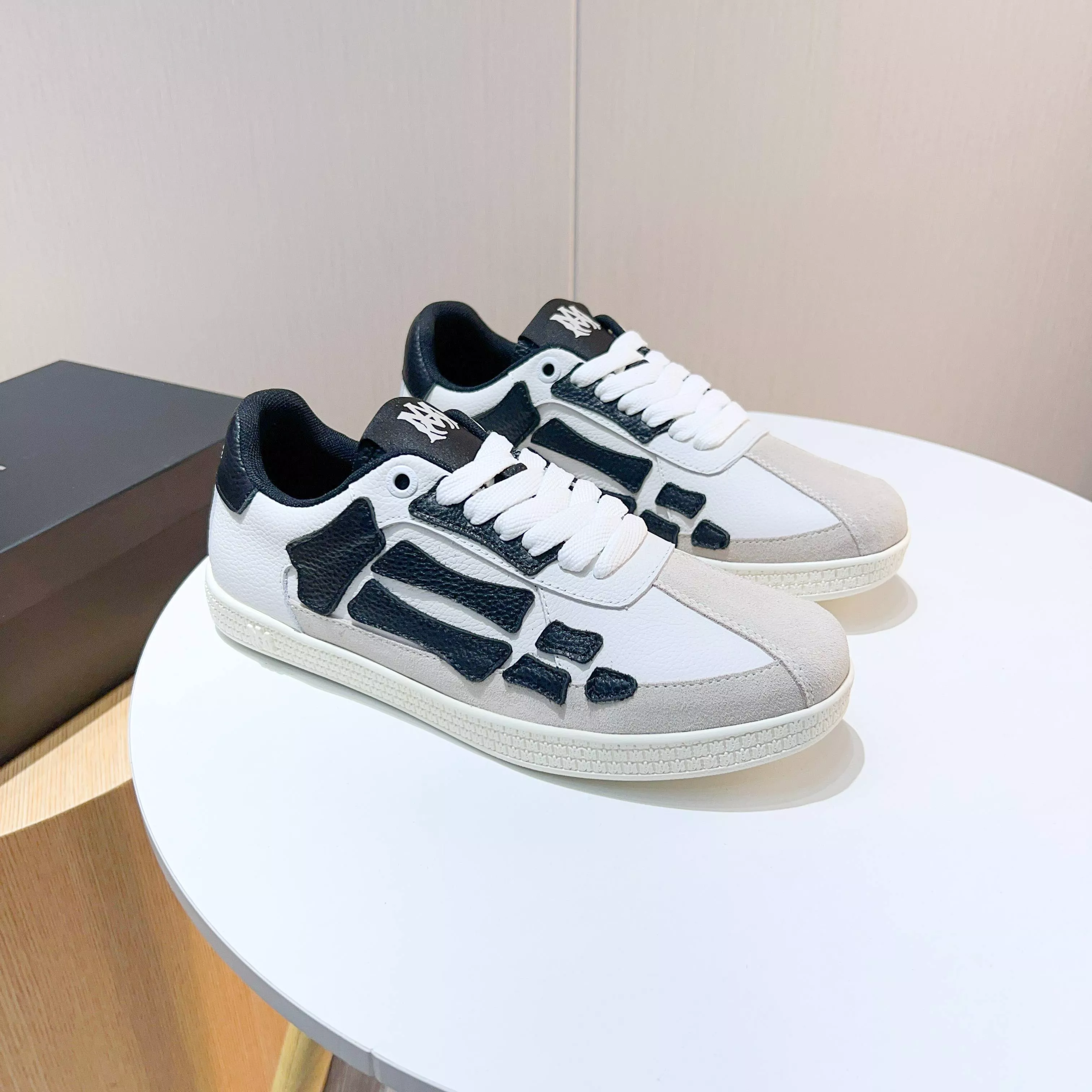 Versatile 1916 Amiri Casual Shoes For Men