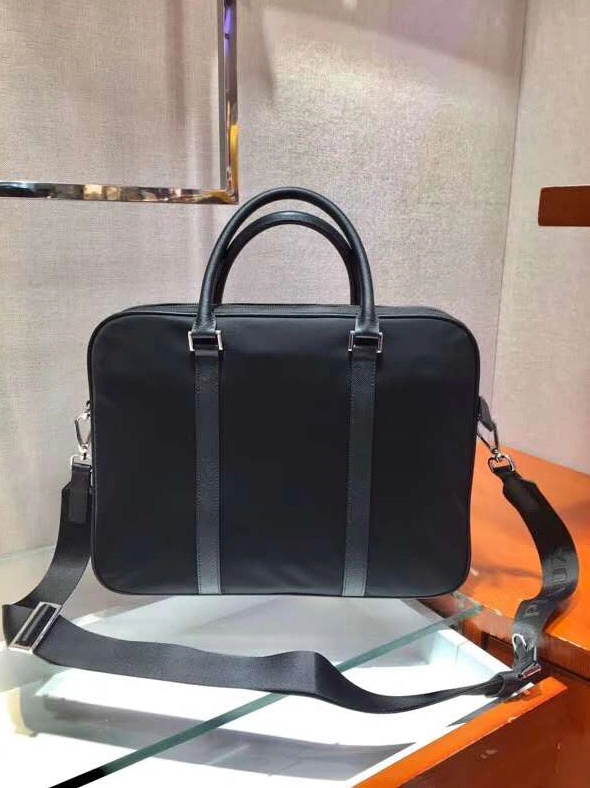 Versatile 210 Prada AAA Man Handbags
