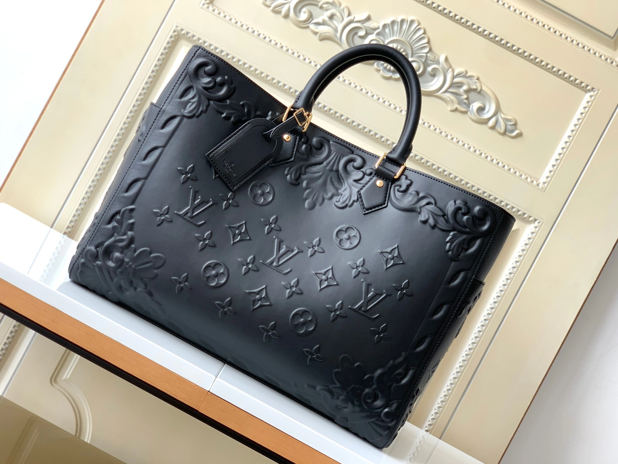 Versatile 2159 Louis Vuitton AAA Quality Tote-Handbags For Women