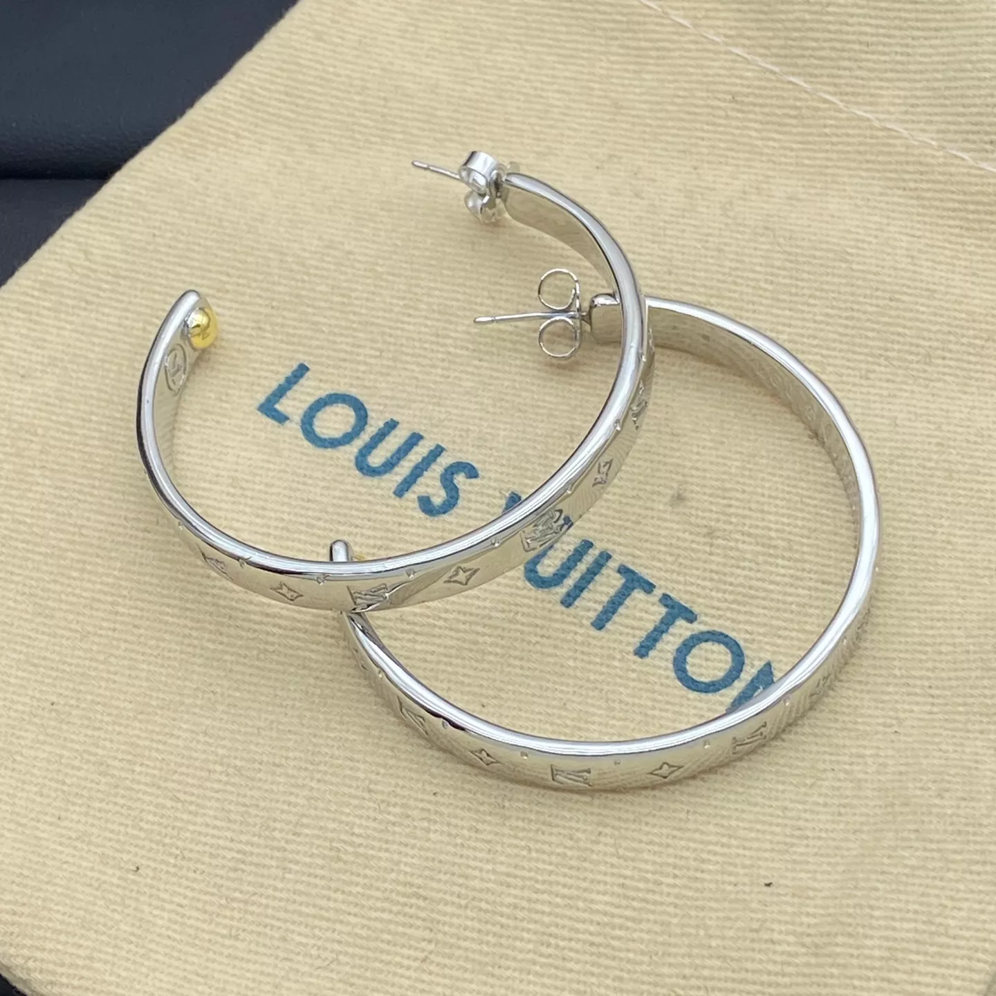 Versatile 2224 Louis Vuitton Earrings For Women