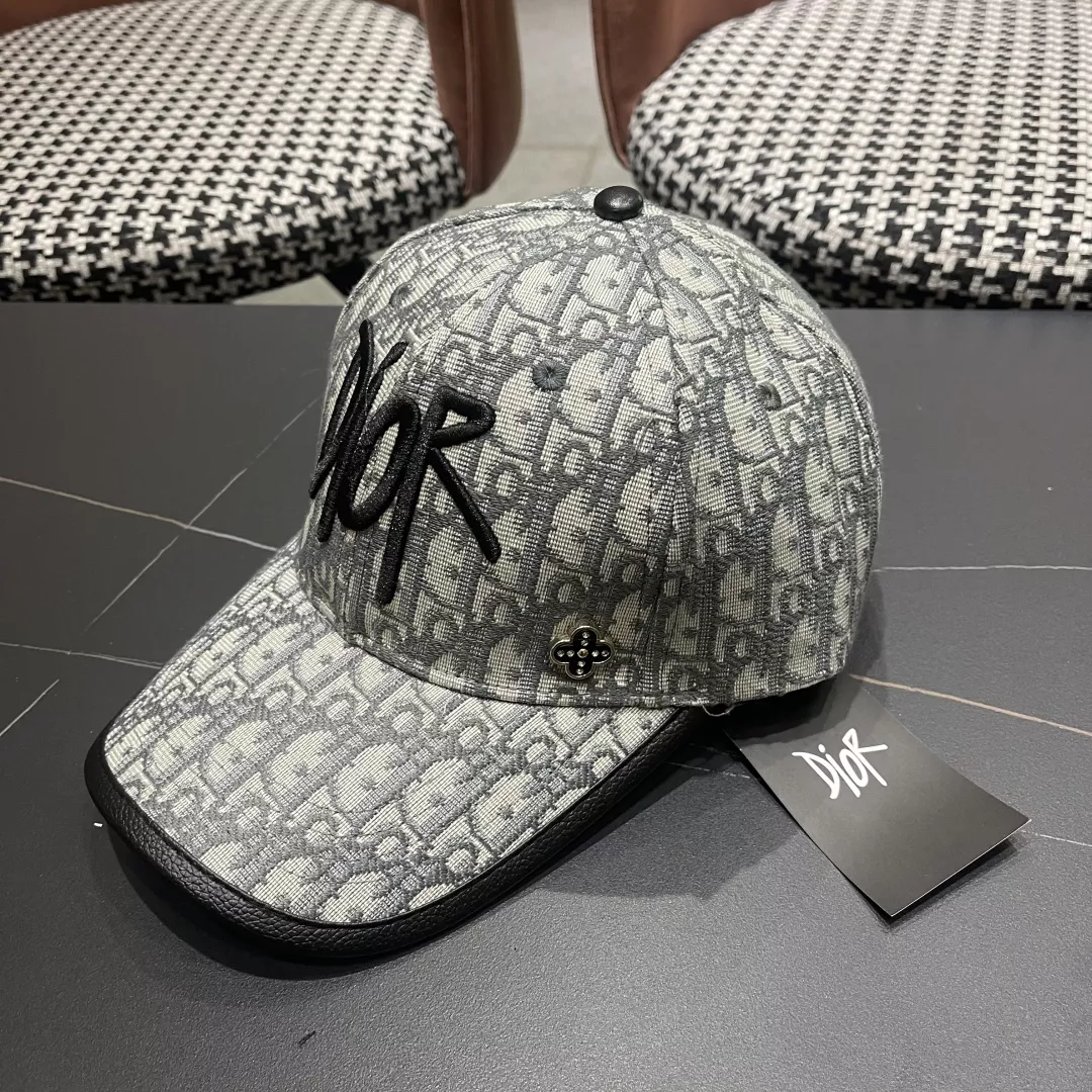 Versatile 259 Christian Dior Caps