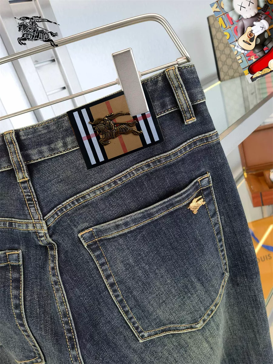 Versatile 2733 Burberry Jeans For Men
