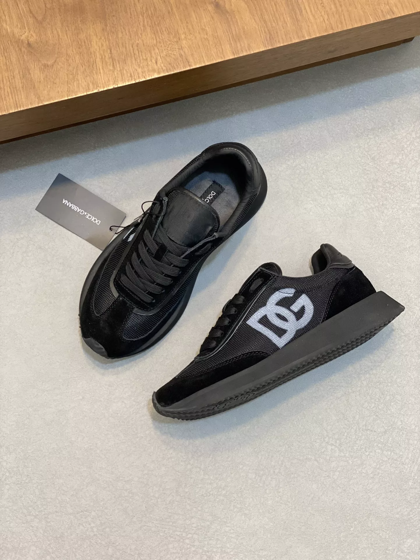 Versatile 2939 Dolce & Gabbana D&G Casual Shoes For Men