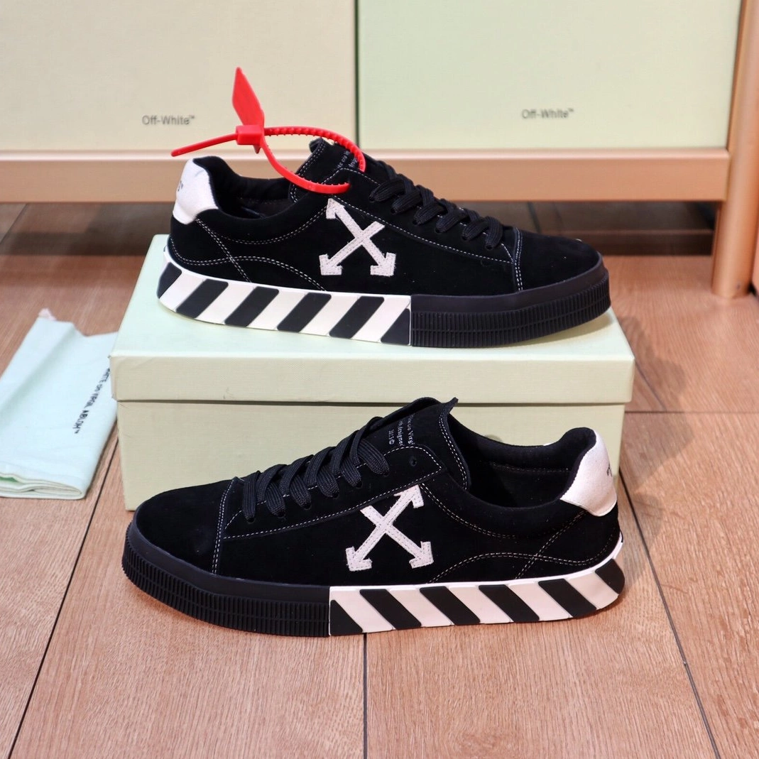 Versatile 2939 Off-White Casual Shoes For Men