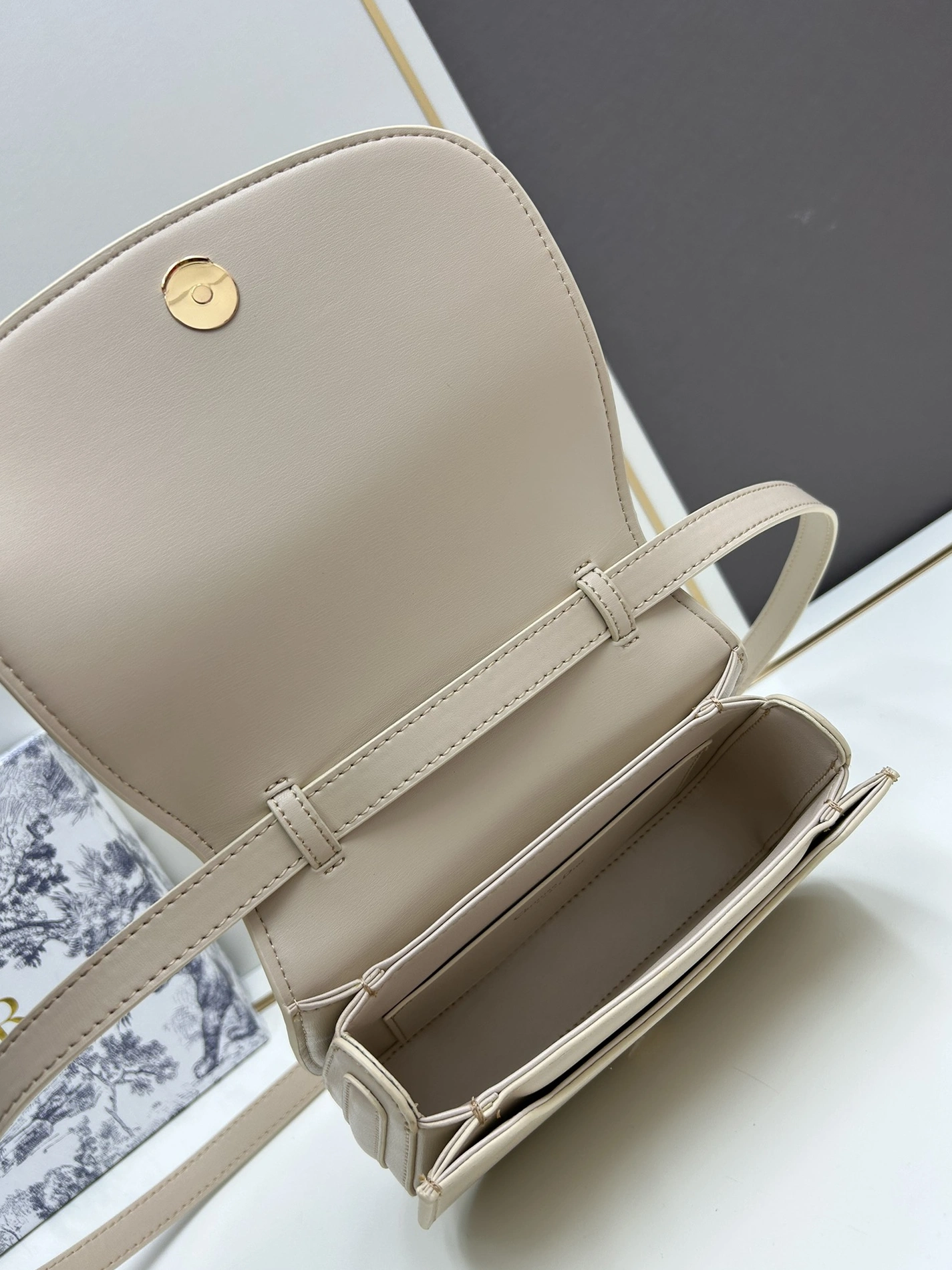 Versatile 2941 Christian Dior AAA Quality Messenger Bags