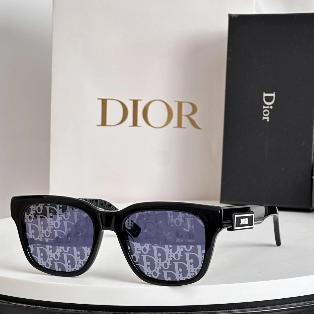 Versatile 3093 Christian Dior AAA Quality Sunglasses