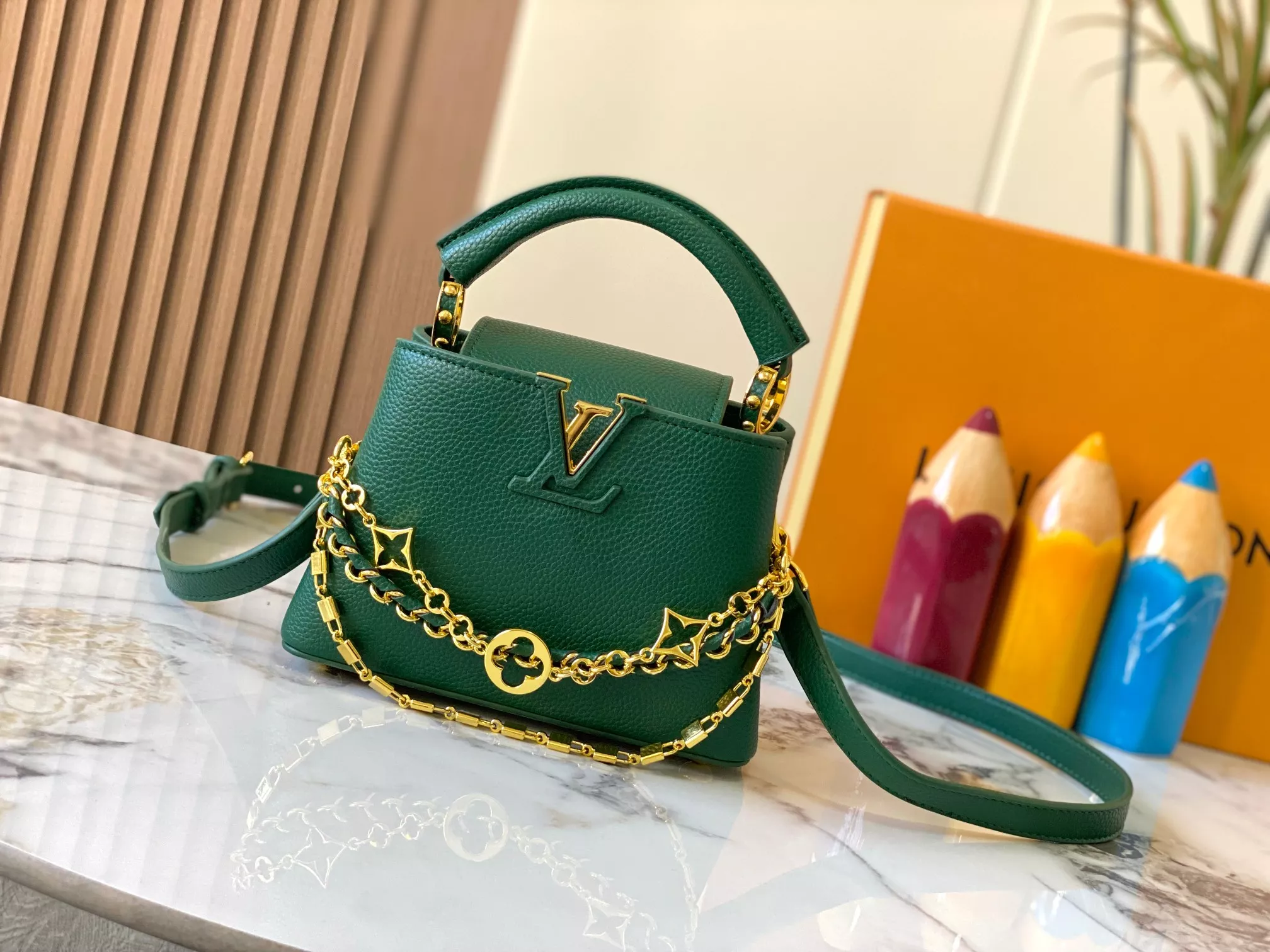 Versatile 3120 Louis Vuitton AAA Quality Messenger Bags For Women