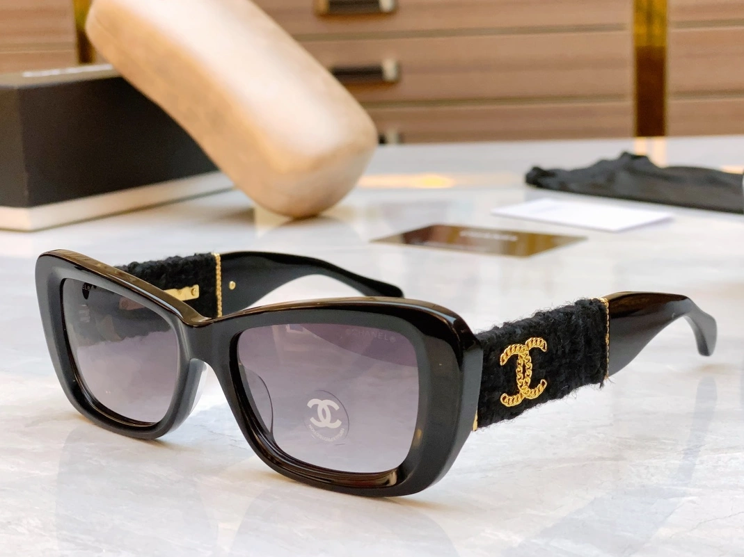 Versatile 3420 Chanel AAA Quality Sunglasses