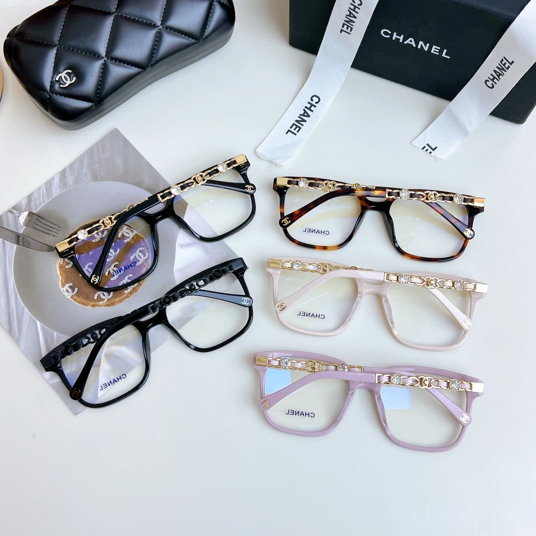 Versatile 3655 Chanel Goggles