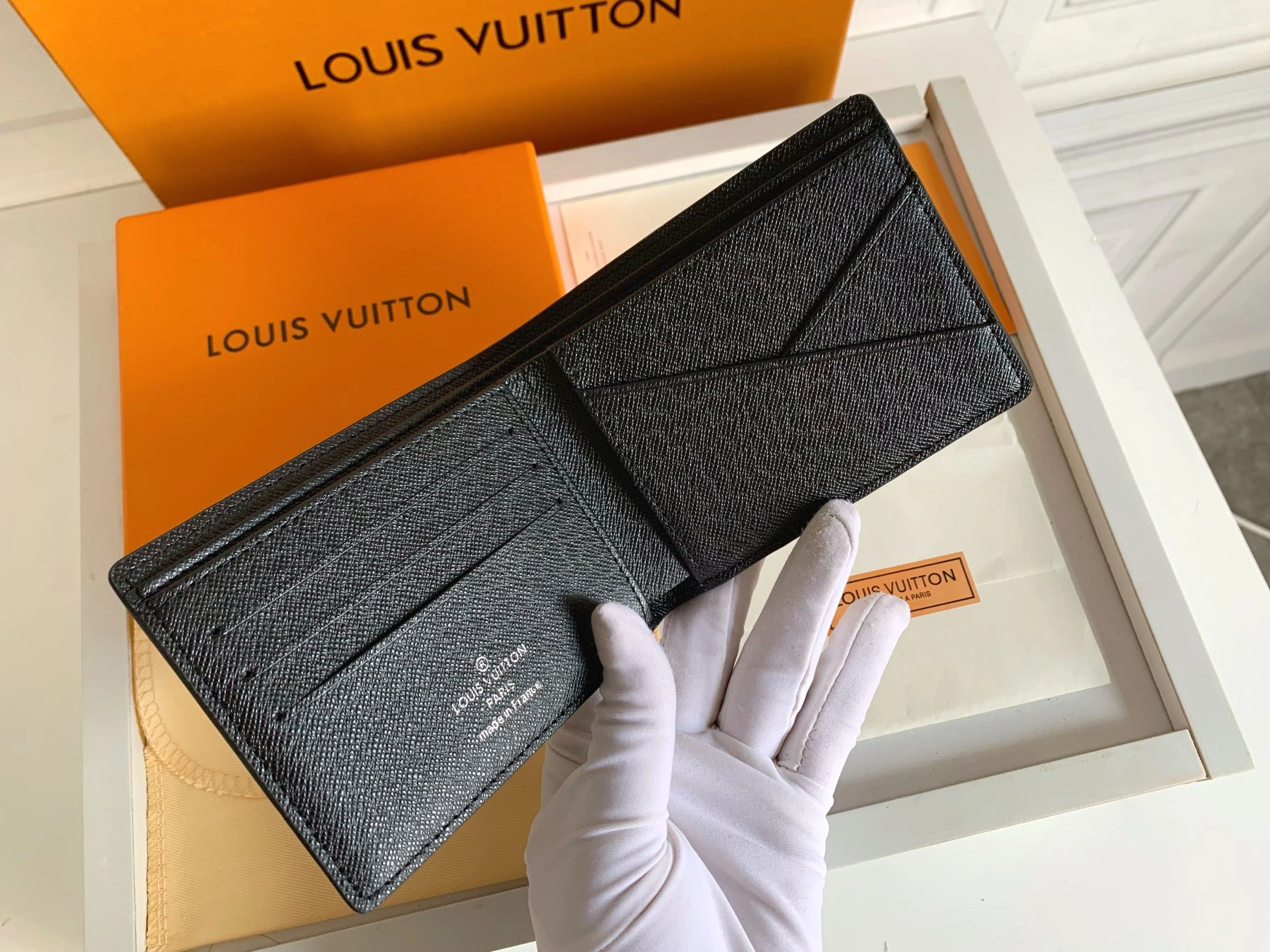 Versatile 367 Louis Vuitton LV Wallets