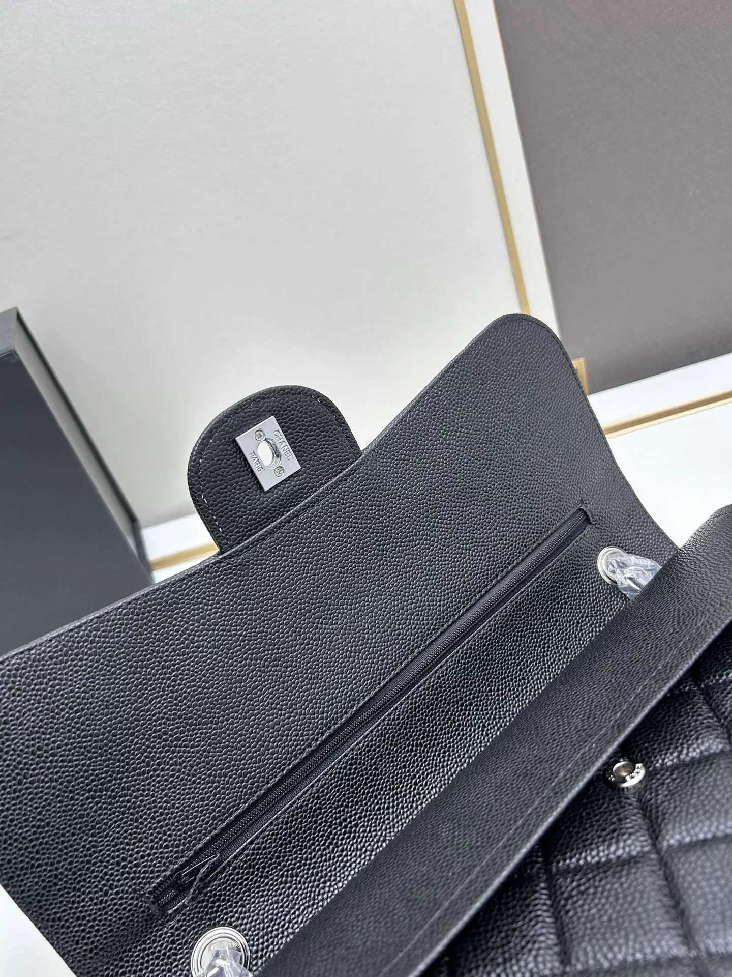 Versatile 3744 Chanel AAA Quality Shoulder Bags For Women