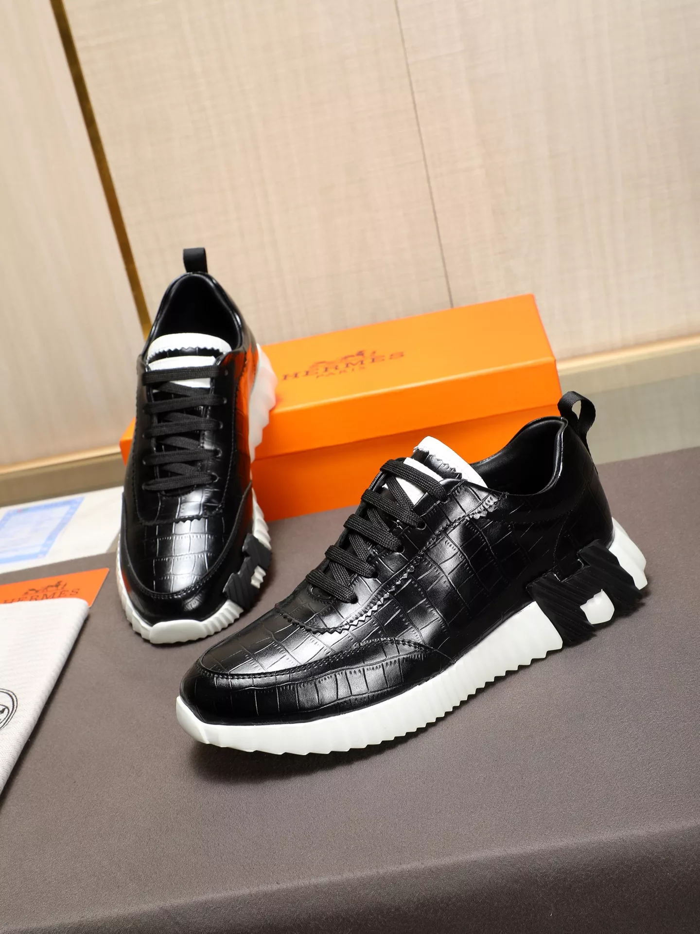 Versatile 3746 Hermes Casual Shoes For Men