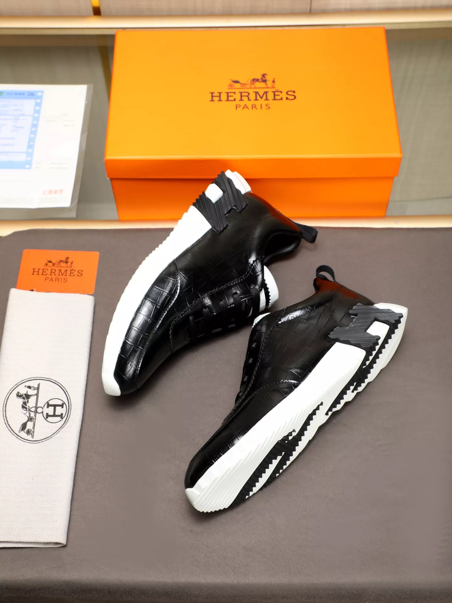 Versatile 3746 Hermes Casual Shoes For Men