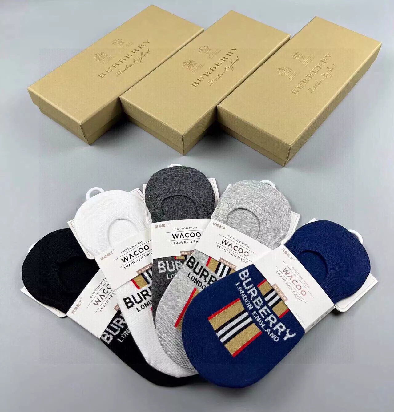 Versatile 3832 Burberry Socks For Men