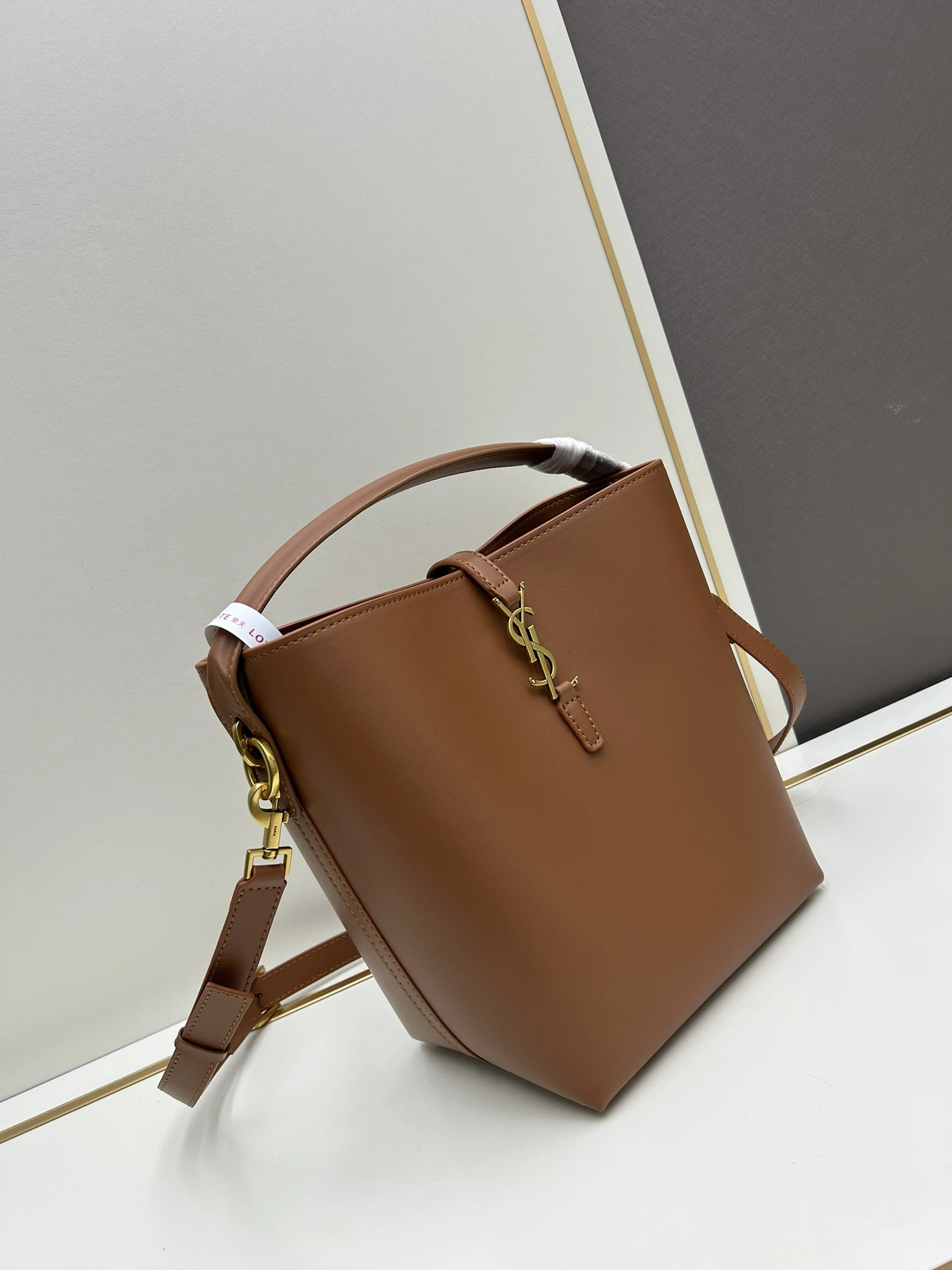 Versatile 3889 Yves Saint Laurent YSL AAA Quality Messenger Bags For Women