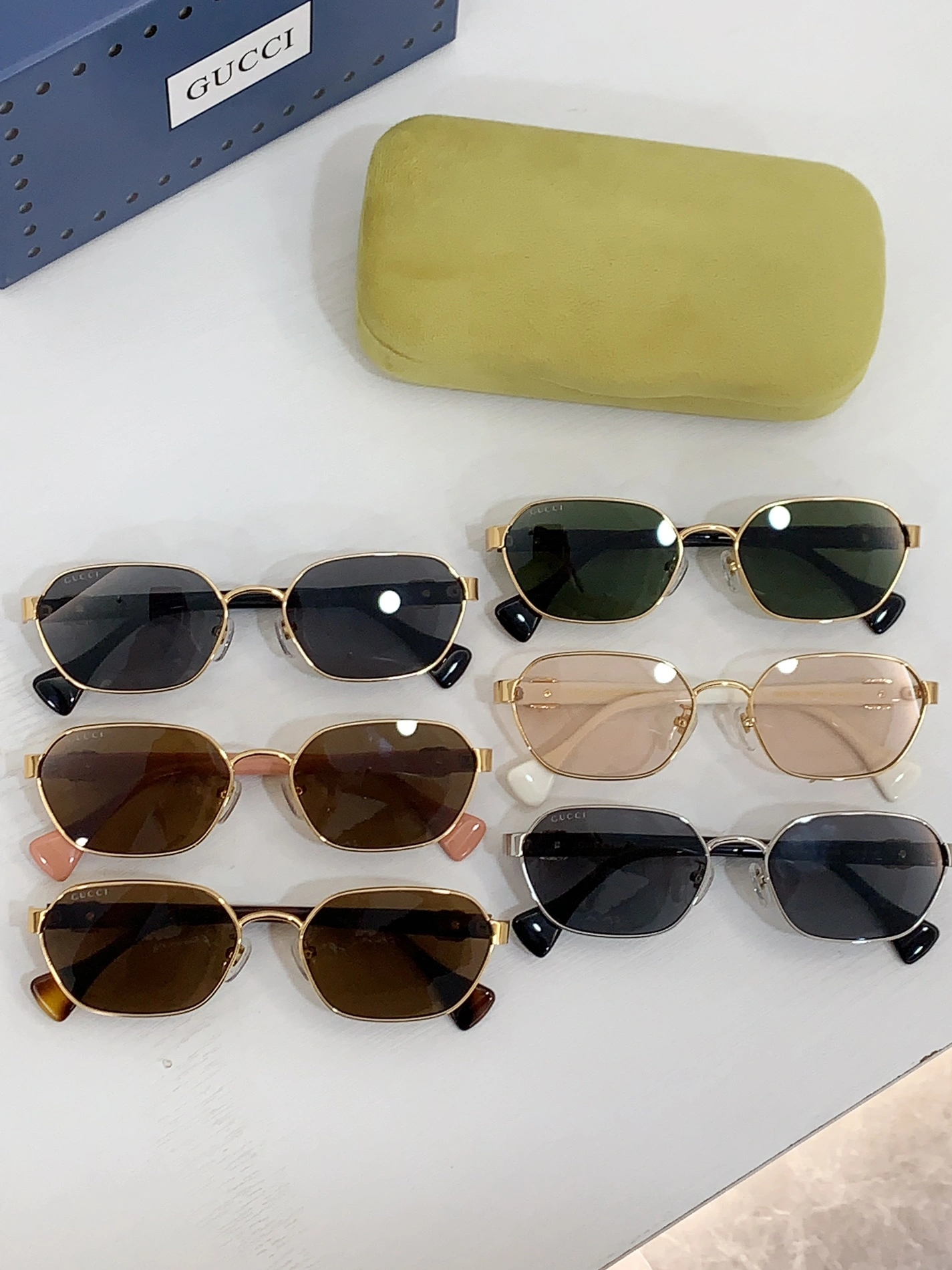 Versatile 3935 Gucci AAA Quality Sunglasses