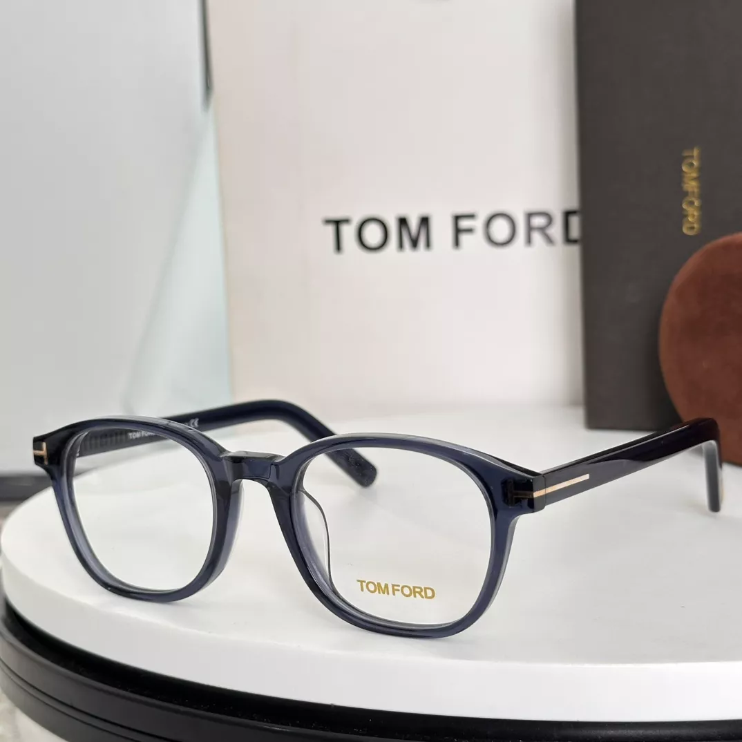 Versatile 3960 Tom Ford Goggles