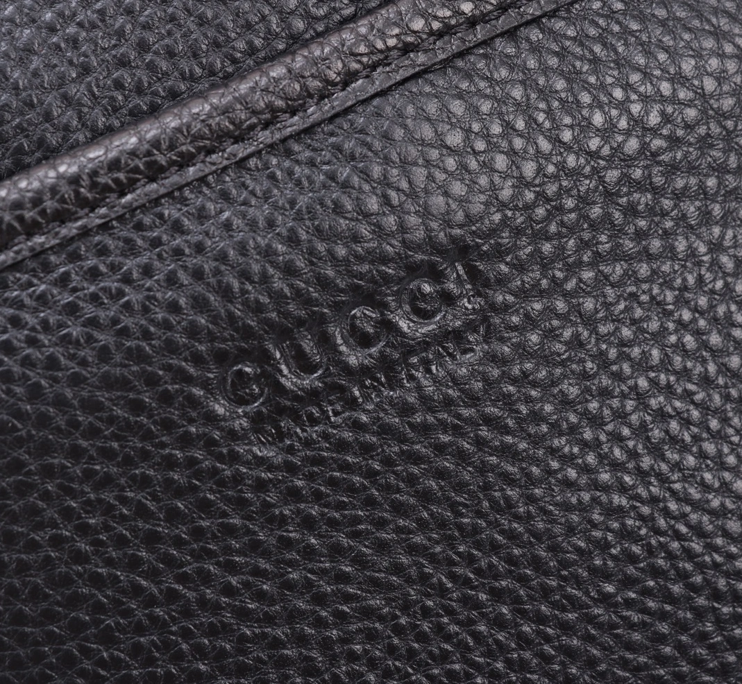 Versatile 397 Gucci AAA Man Messenger Bags