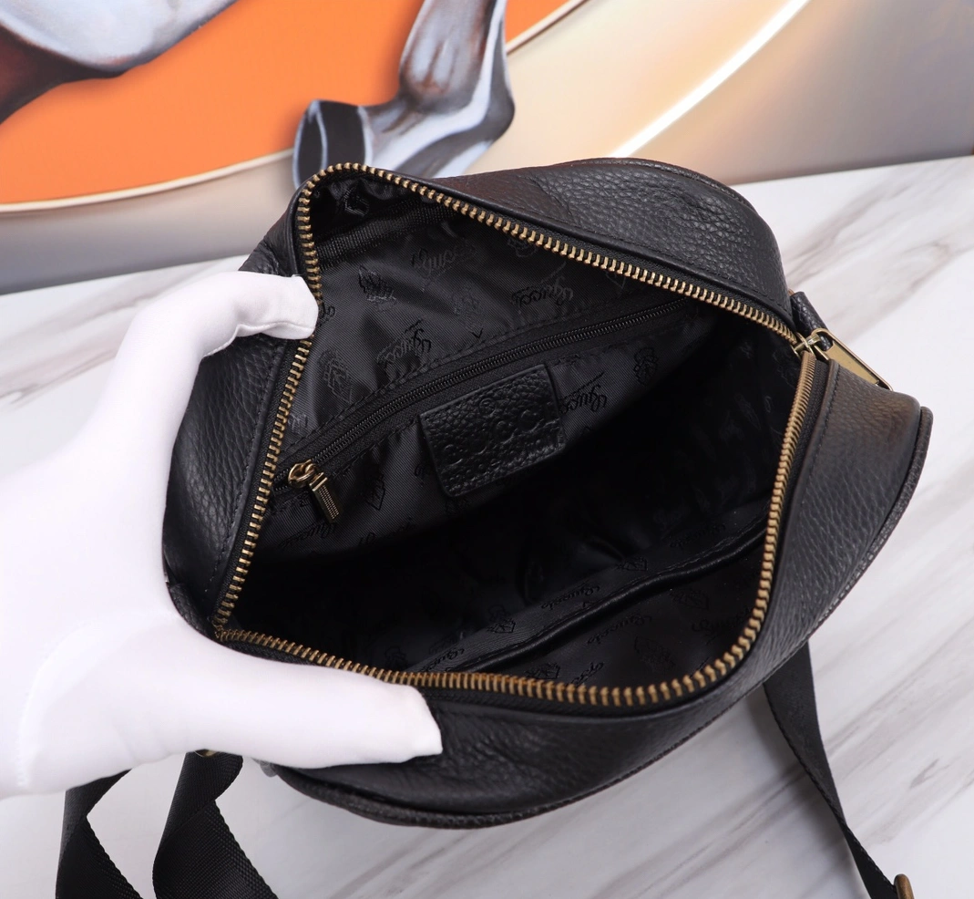 Versatile 397 Gucci AAA Man Messenger Bags