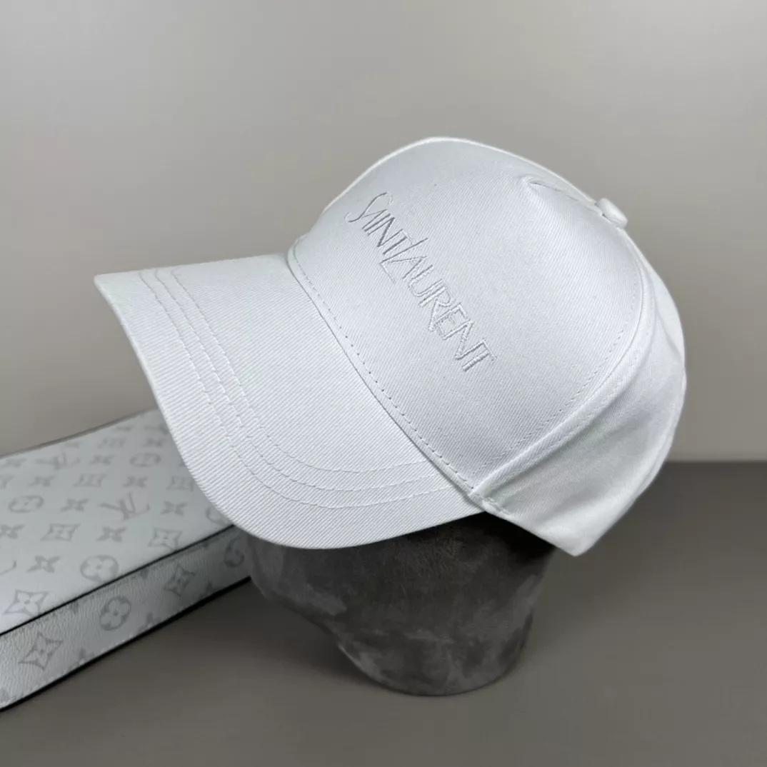 Versatile 3984 Yves Saint Laurent YSL Caps