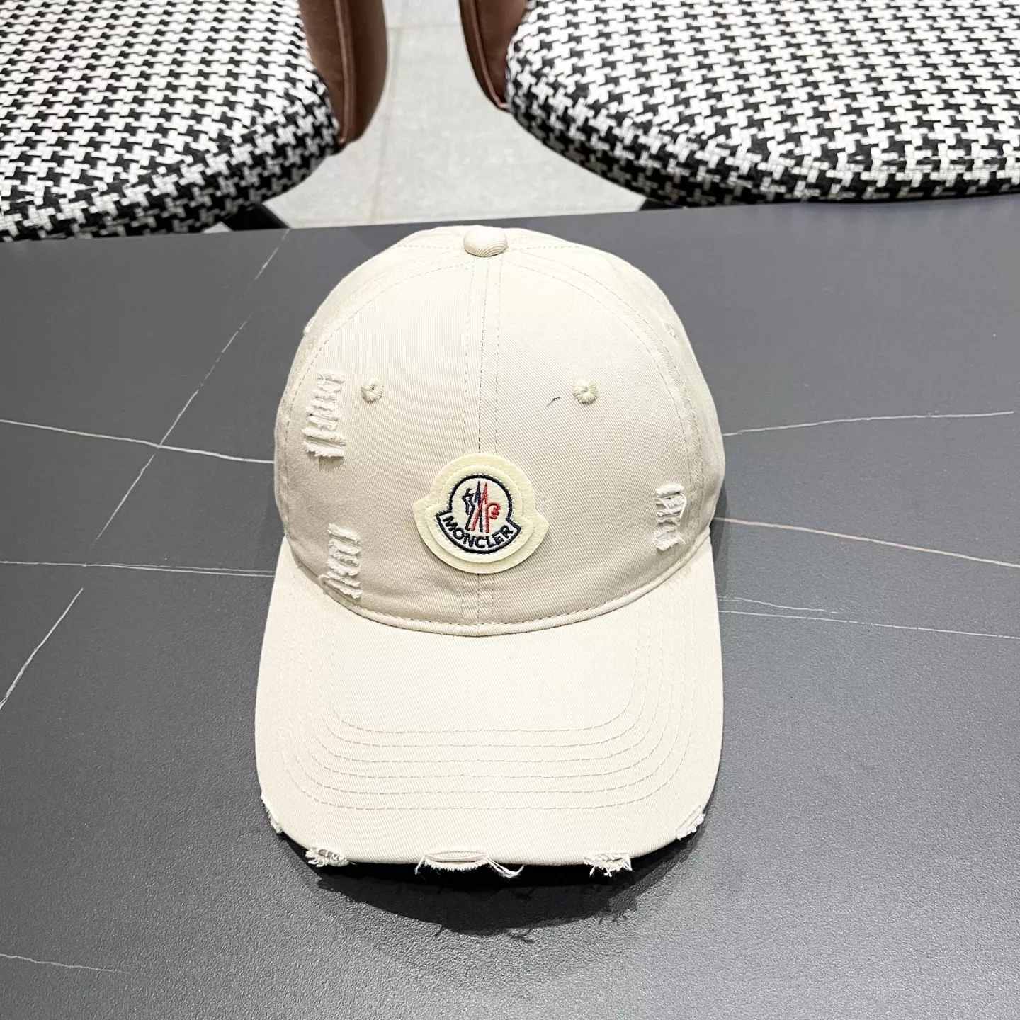 Versatile 3987 Moncler Caps