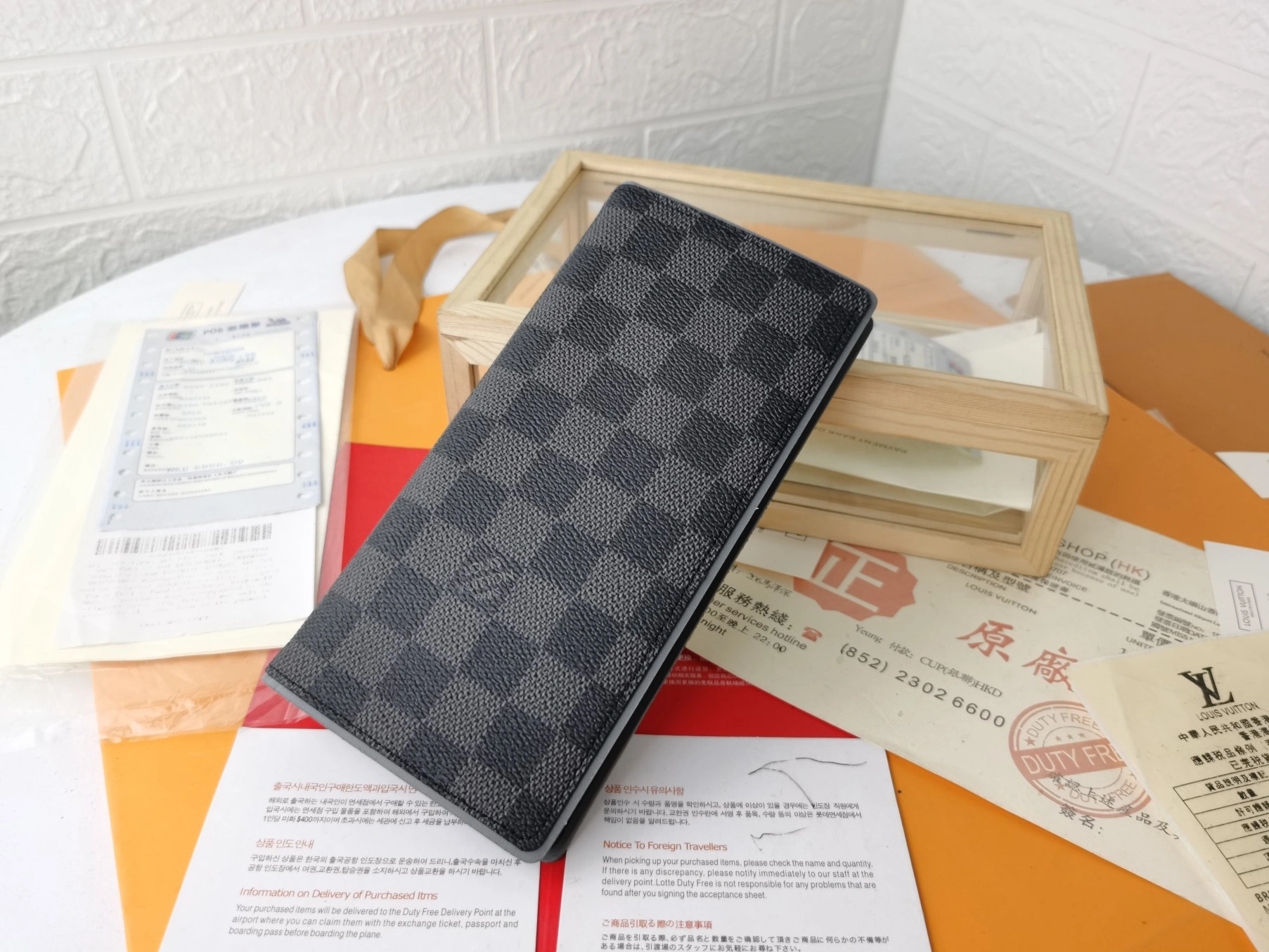 Versatile 4132 Louis Vuitton LV Card Case For Unisex