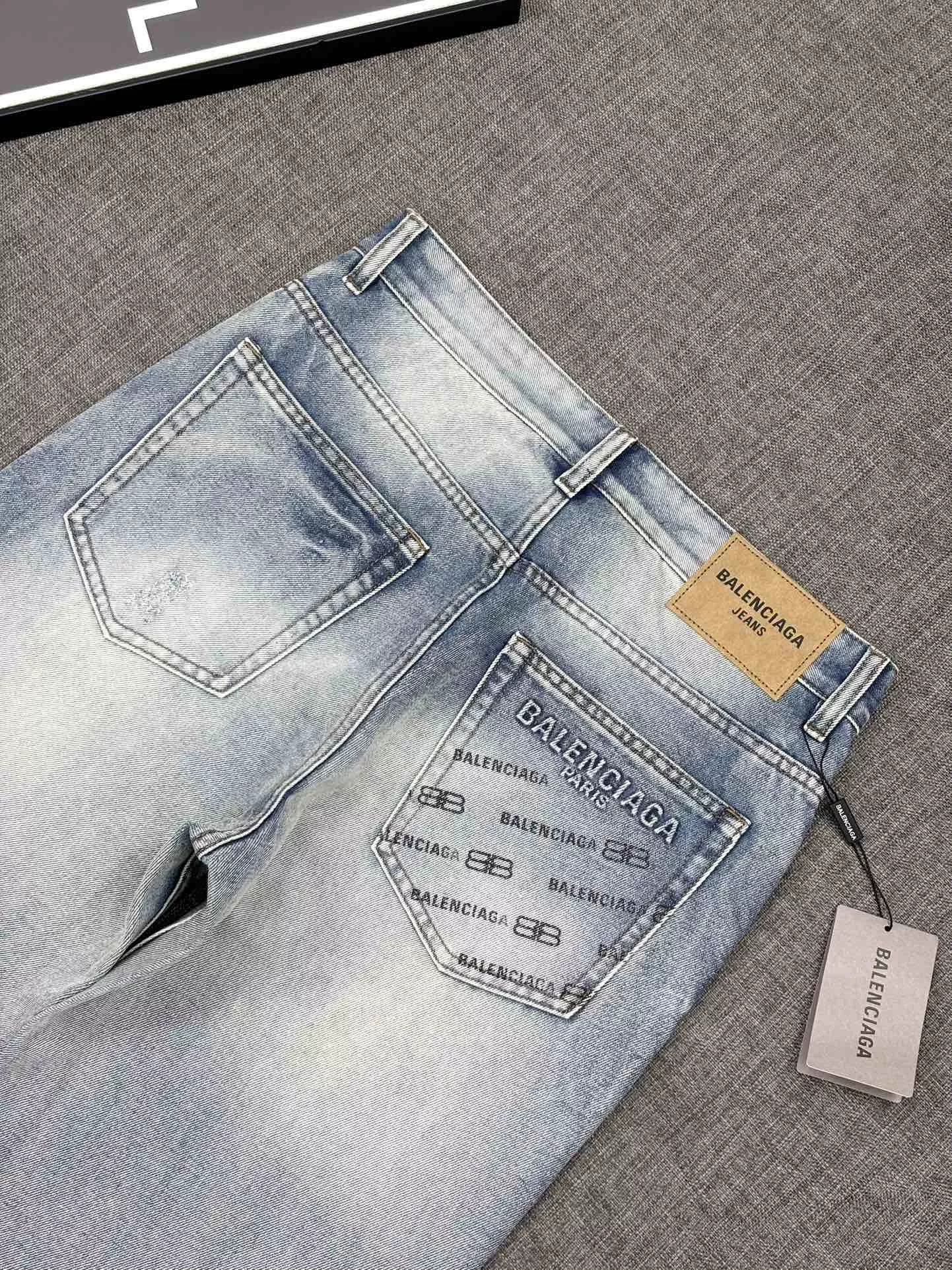 Versatile 4167 Balenciaga Jeans For Men