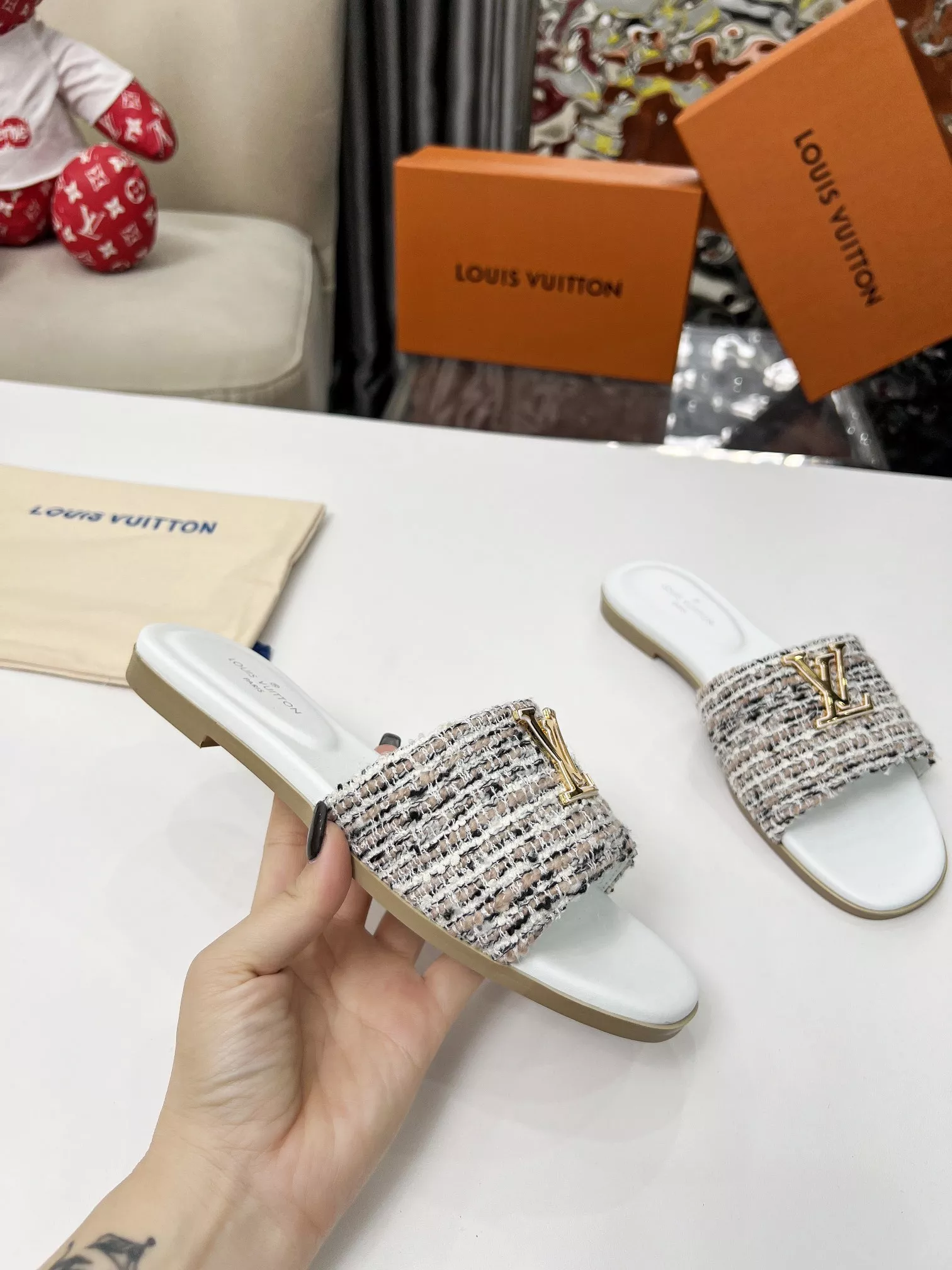 Versatile 437 Louis Vuitton Slippers For Women