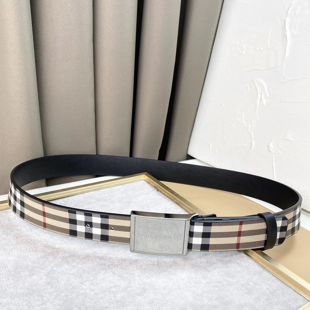 Versatile 4374 Burberry AAA Quality Belts